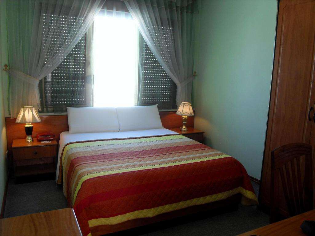 Kruja Hotel Τίρανα Δωμάτιο φωτογραφία